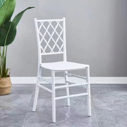 Chiavari Diamond White Chairs