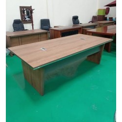 Conference Table: HQ2412